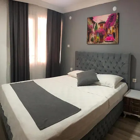 Amsterdam Boutique * Kusadasi
