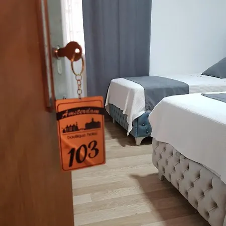 Oda ve Kahvaltı Amsterdam Boutique Kuşadası