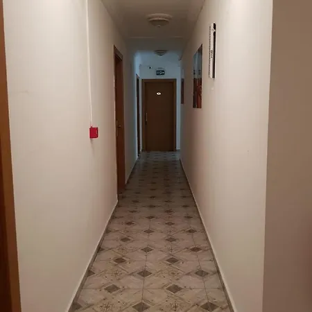 Amsterdam Boutique Oda ve Kahvaltı Kuşadası