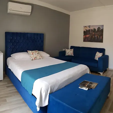 Amsterdam Boutique Oda ve Kahvaltı Kuşadası