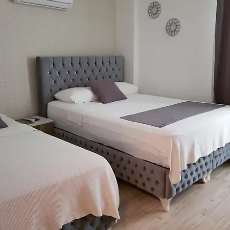 Amsterdam Boutique Oda ve Kahvaltı Kuşadası
